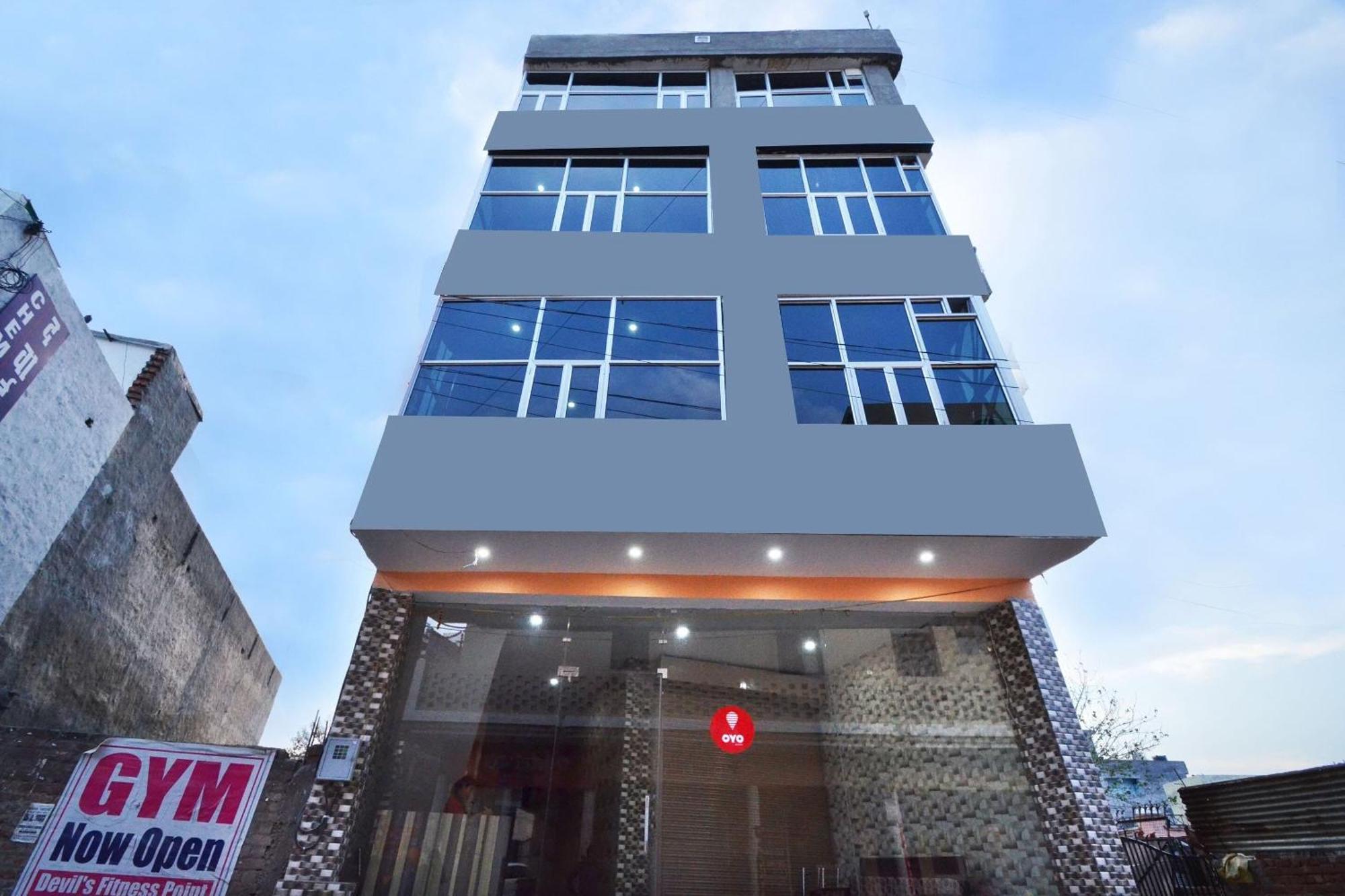 Hotel O Galaxy Nayagaon Exterior foto